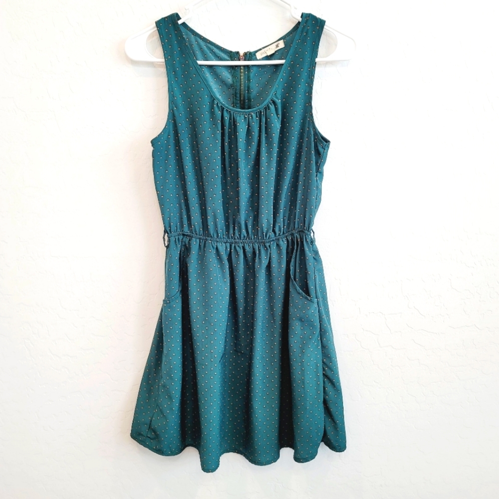 💕 Mine Green Dress With Tinny Hearts Size Small